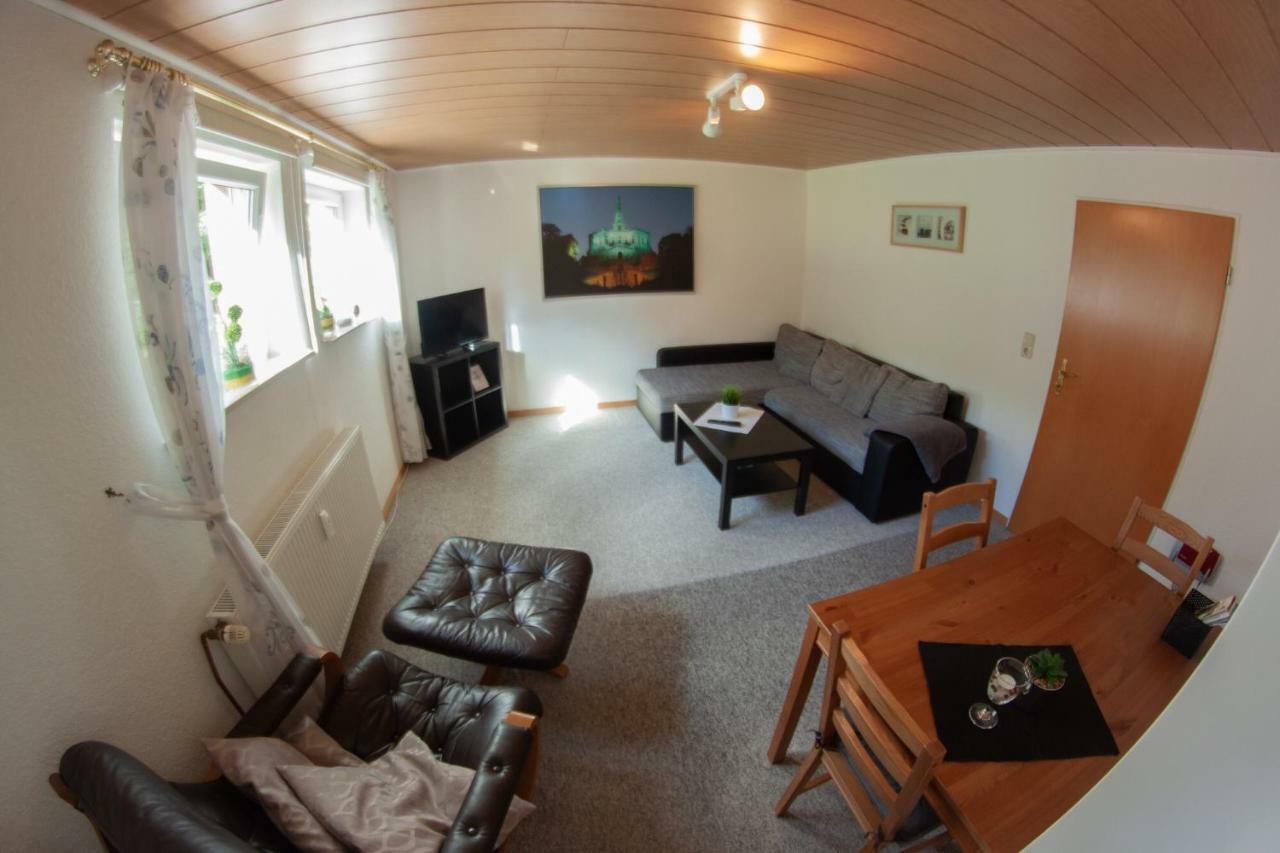 Ruhige Und Gemuetliche Ferienwohnung In Calden Exterior foto